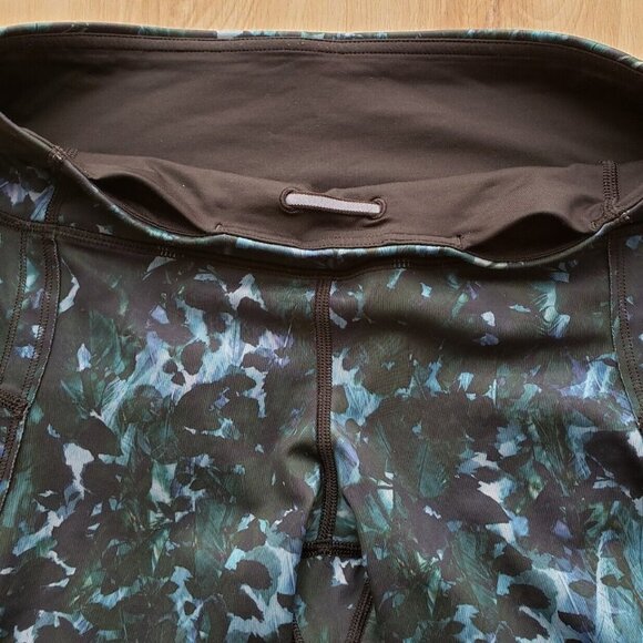 Lululemon Run Top Speed Crop Leggings Full On Luxtreme Green Floral Womens 6 - Picture 4 of 12
